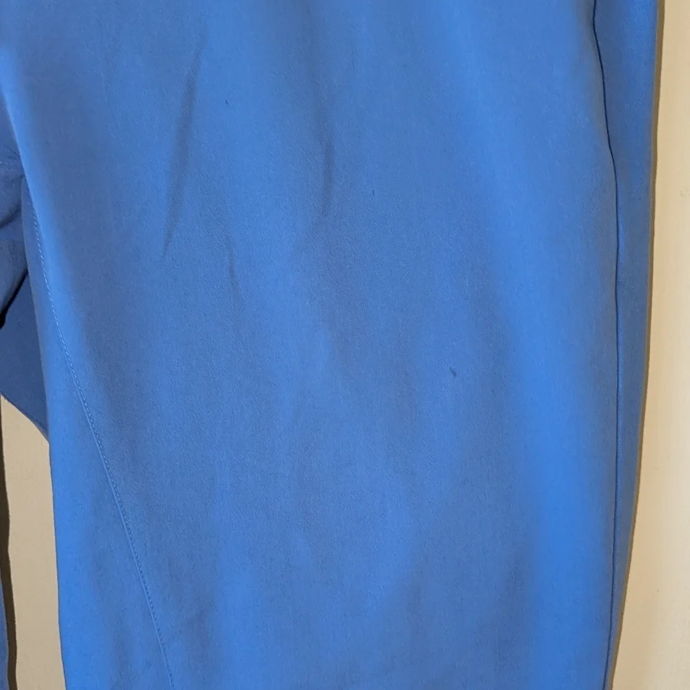 FIGS Men's Tansen Jogger Scrub Pants Size Medium Ceil Blue